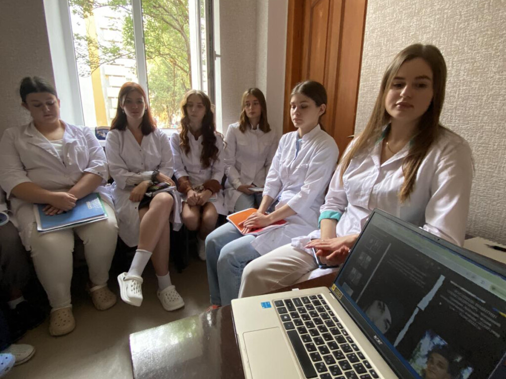 Перше заняття. Вартові життя: історії справжніх Героїв