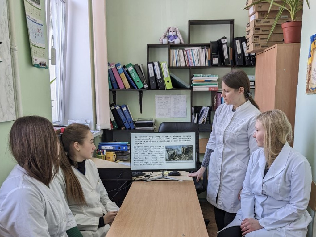 Виховна година до третіх роковин початку повномасштабної війни
